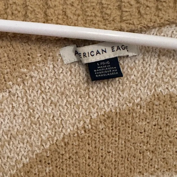 American Eagle super soft Chenille Cardigan sweater - Picture 6 of 8